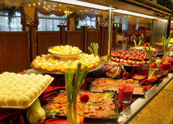 Majestic אתר נופש 4*