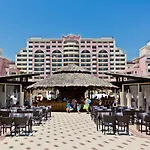 Resort Majestic 4*