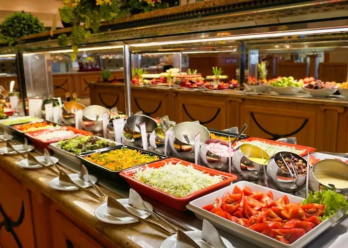 Majestic 4* Солнечный берег