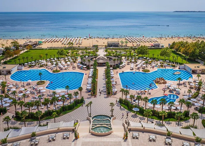 Majestic 4* Солнечный берег