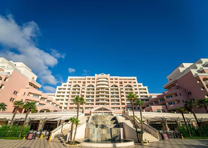 Курортный комплекс Majestic Солнечный берег